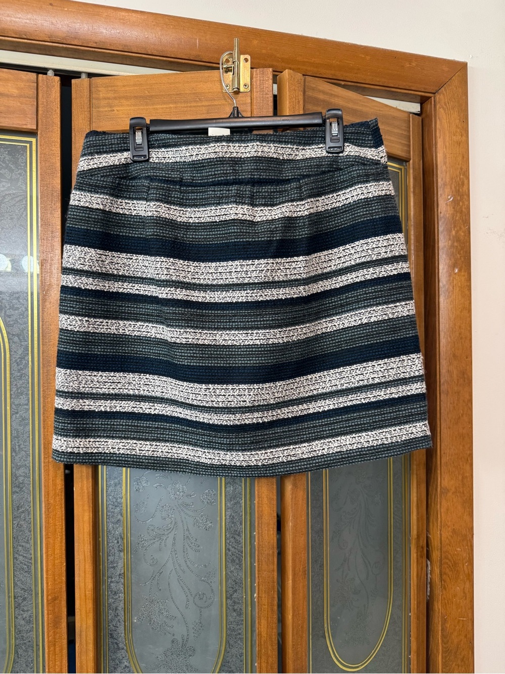 LOFT striped Black and White Women’s Skirt, BRAND NEW